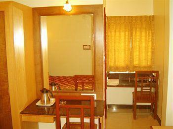 Venus Residency Hotel Bangalore Eksteriør billede